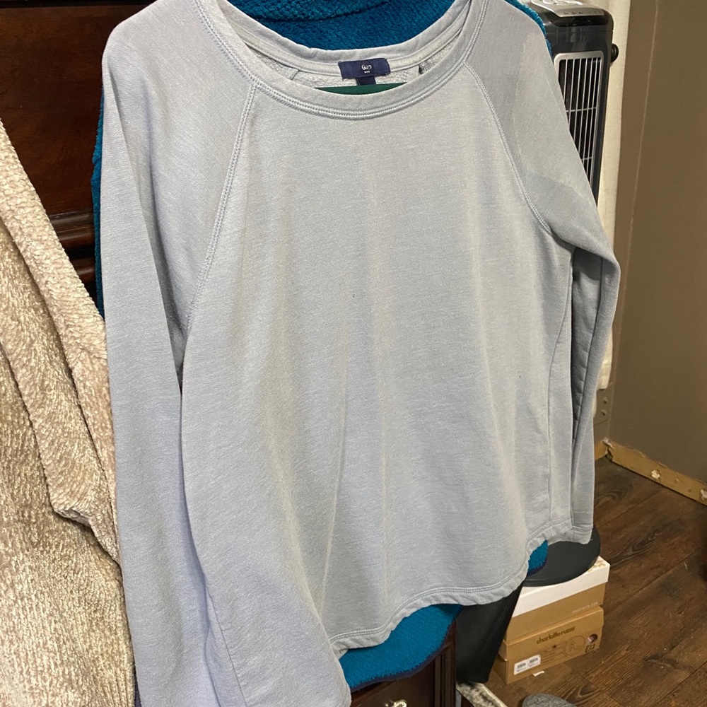 gap open back medium long sleeve